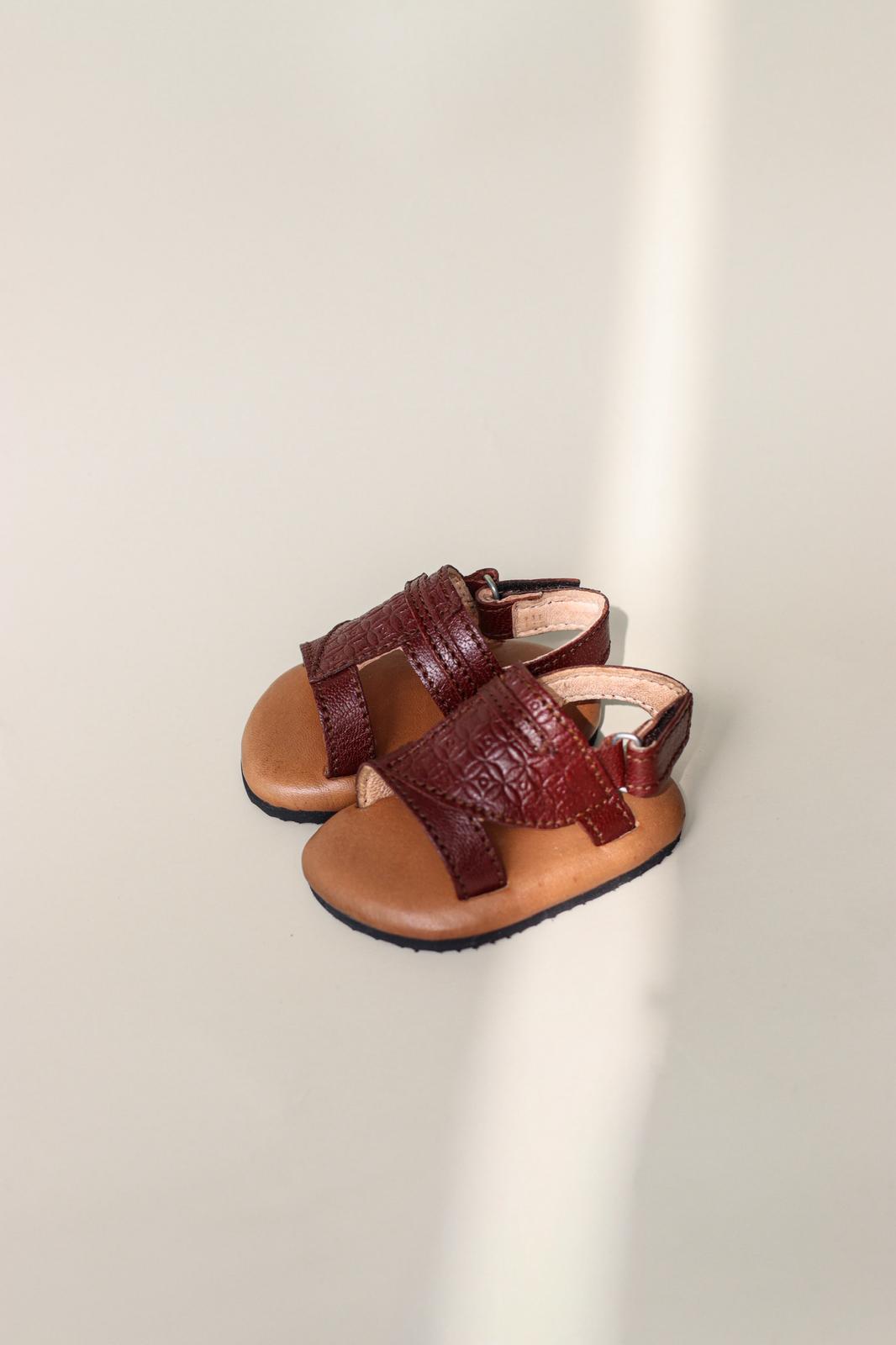 WhatsApp Image 2026-02-18 at 8.11.22 PM (1) A-Masarra Sandal (3)Brown - الصورة 1